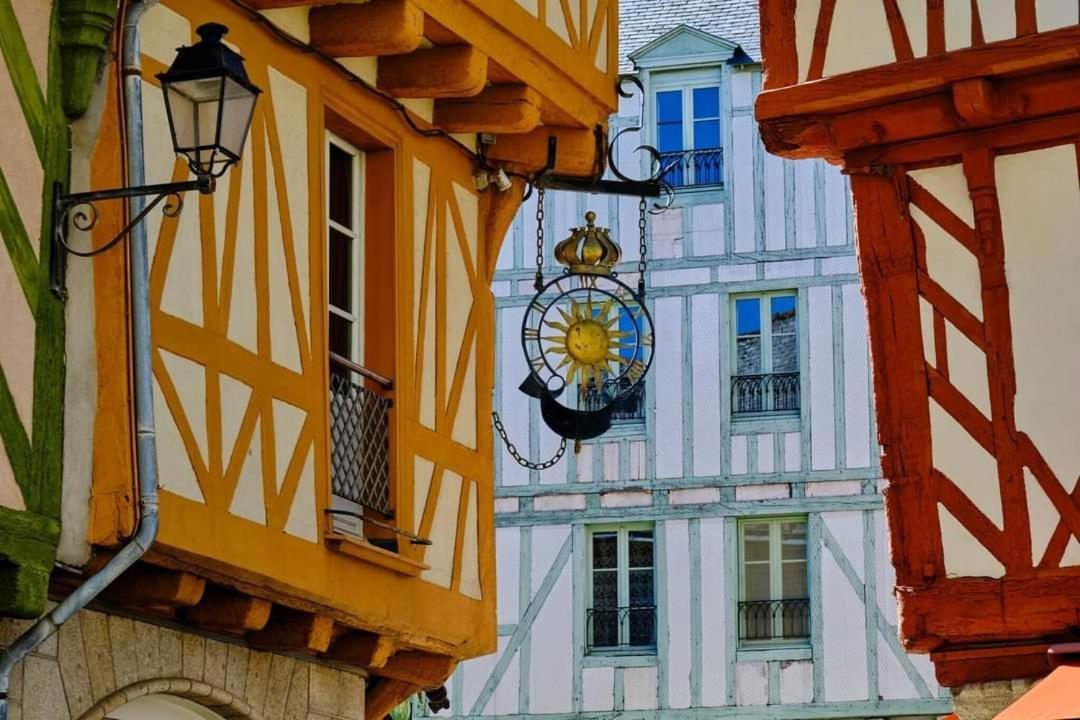 Laroche Grand Duplex Dans Le Centre Historique Avec Garage Leilighet Vannes Eksteriør bilde